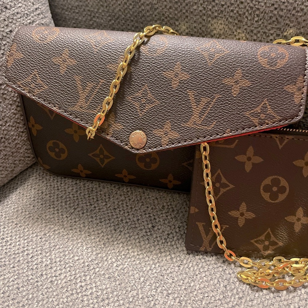 Wallet on chain brown monogram bag